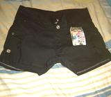 Short Completamente Nuevo