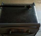 Vendo Cocina de Induccion Dañada de Rema