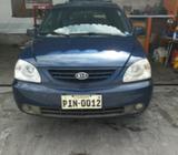 Kia Carens 2004