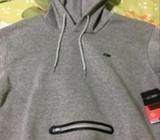 Talla M Nueva Sudadera