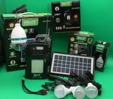 Batería Solar con Radio Pendrive