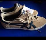 Asics Onitsuka 42