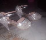 Tacones Plateados