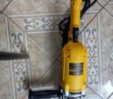 Amoladora Dewalt Nueva