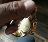 Invicta Dorado Original Bien Conservado