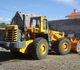 alquilo,vendo cargadora komatsu 450 año,recibo volqueta perfecto estado,año 1999