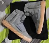Adidas Yeezy 750 Boost
