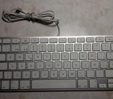 Teclado USB Apple A1242 28.5cm X 11.5cm