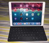 iPad Pro 10.5 Smartkeyboard