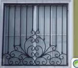 FABRICACION DE VENTANAS EN HIERRO FORJADO Y PUERTAS ENROLLABLES