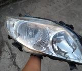 Faro derecho Toyota Corolla