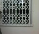 FABRICACION DE ACORDEONES Y PUERTAS ENROLLABLES
