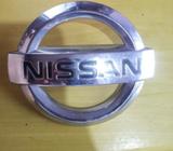 Emblema Nissan Frontier