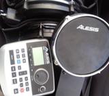 vendo bateria alesis Dm8